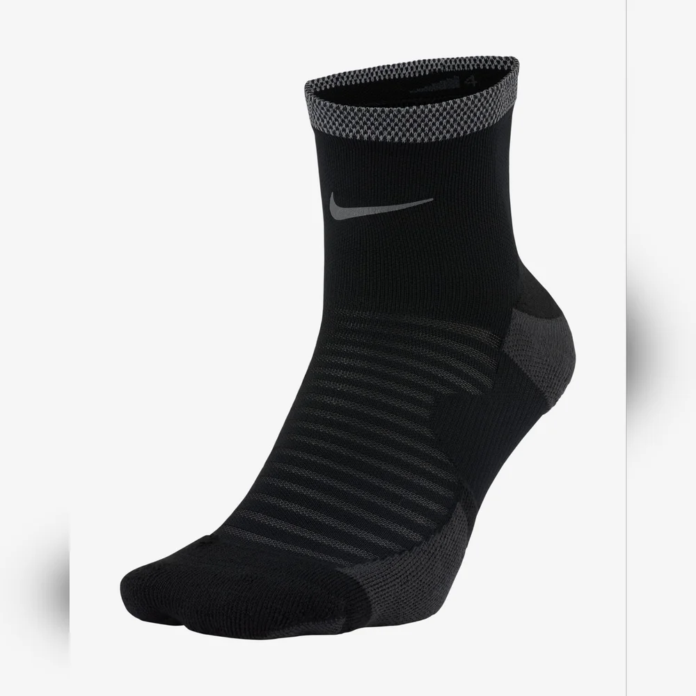 NWT Nike Dri-Fit Spark Cushioned Ankle Running Socks Wmn 7.5 -9 Men 6 -7.5